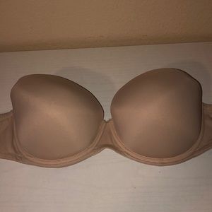 Victoria’s Secret strapless push up bra